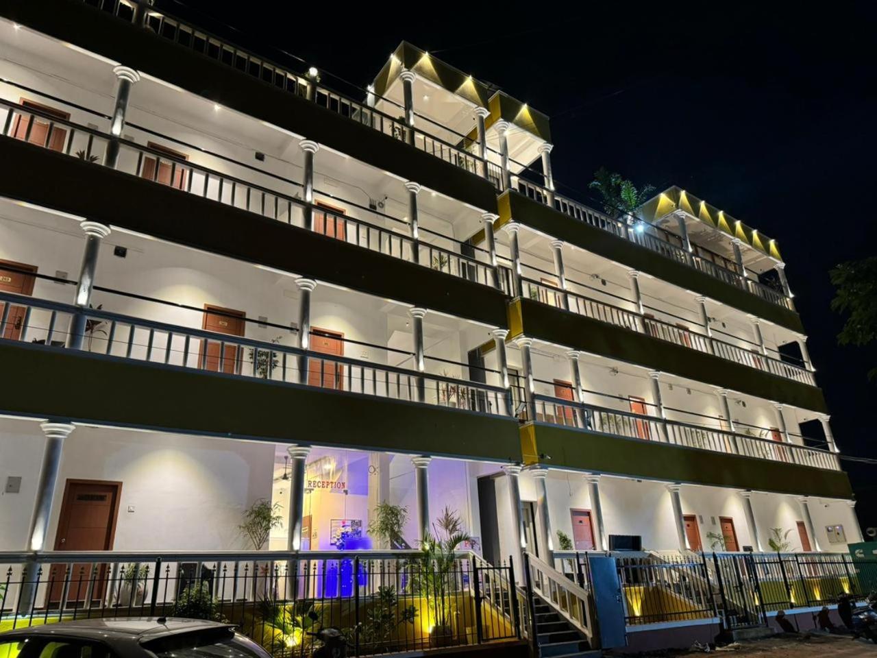 Le Poshe Beachview - Tie Hotels & Resorts Puducherry Exterior foto