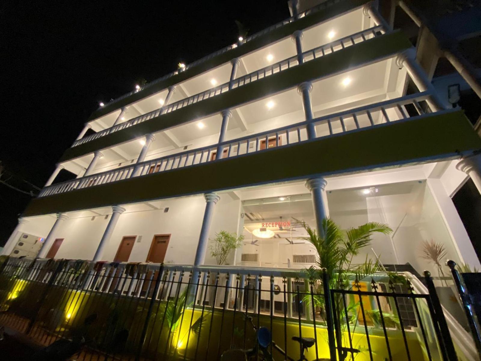 Le Poshe Beachview - Tie Hotels & Resorts Puducherry Exterior foto